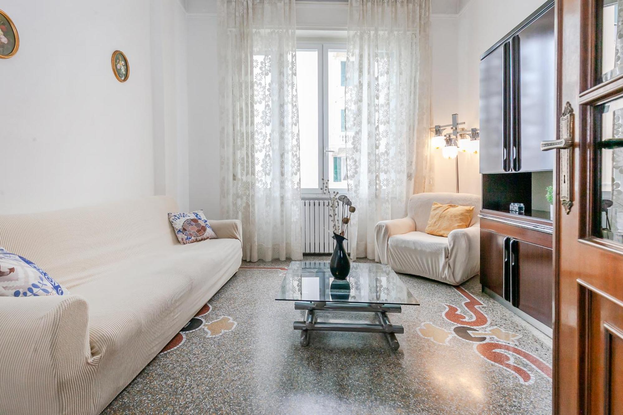 "Casa Franca" Sea Front With Wifi & Air Conditioning Savona Exterior photo