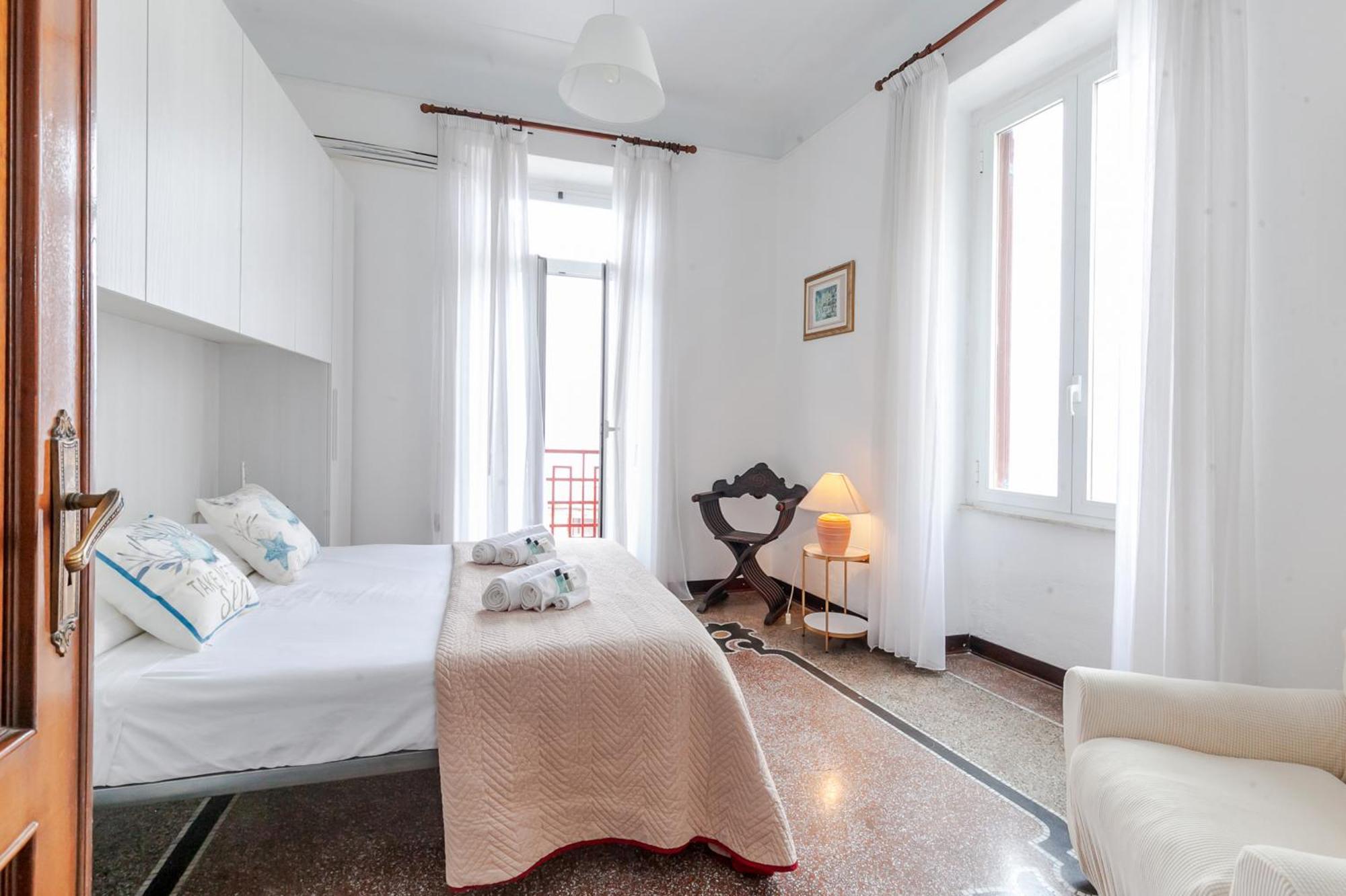 "Casa Franca" Sea Front With Wifi & Air Conditioning Savona Exterior photo