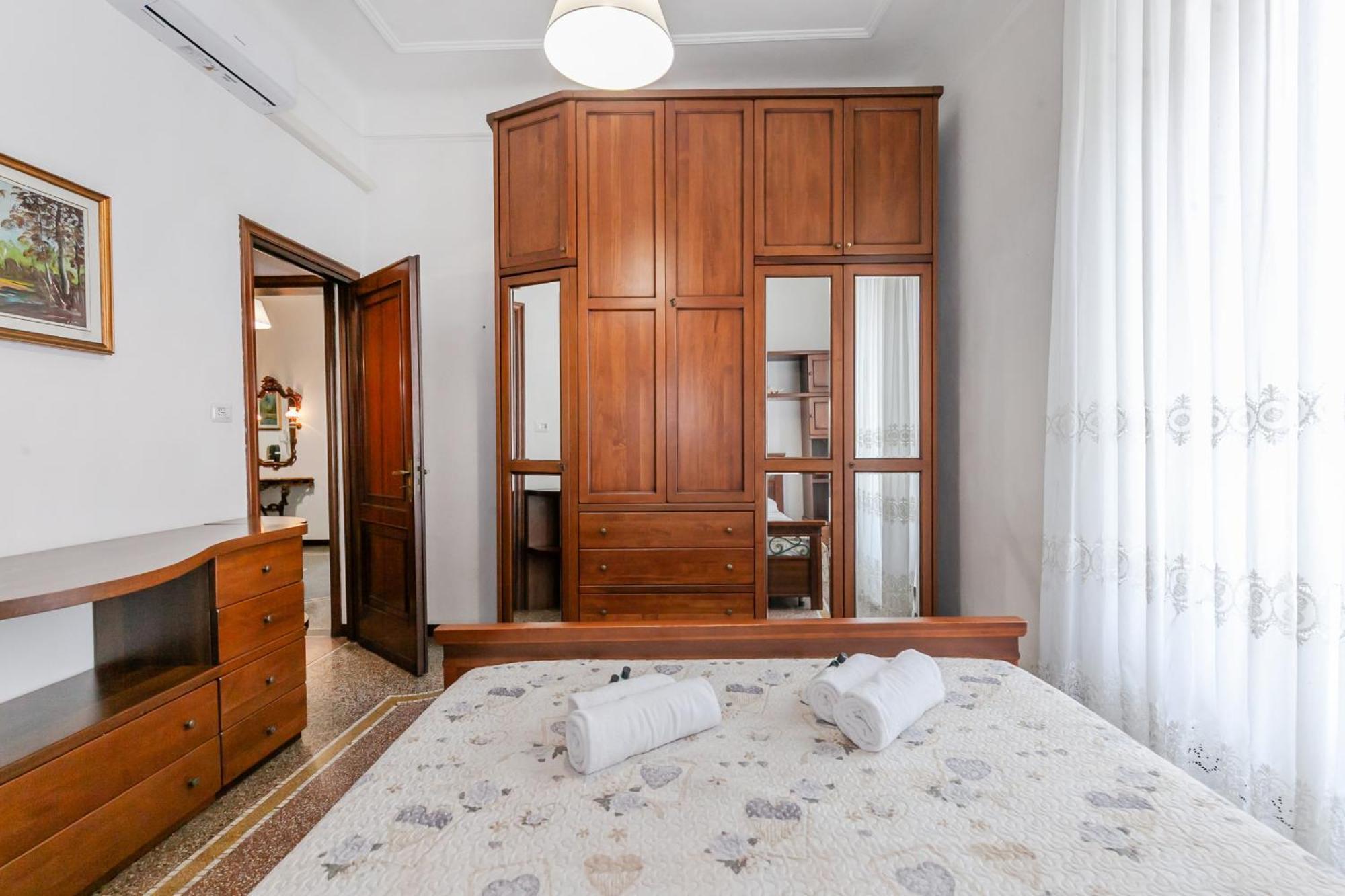 "Casa Franca" Sea Front With Wifi & Air Conditioning Savona Exterior photo